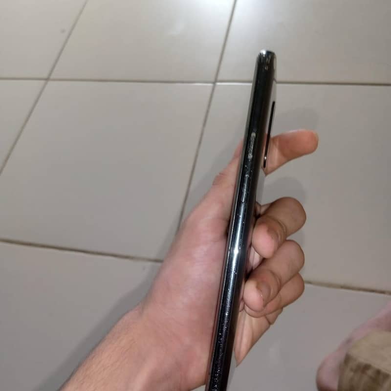 One Plus 7 Pro 3