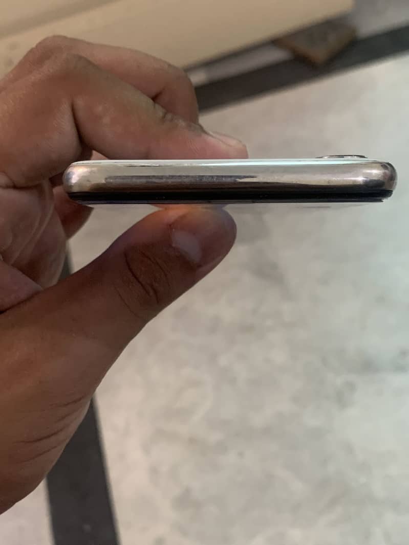Apple iPhone X 2