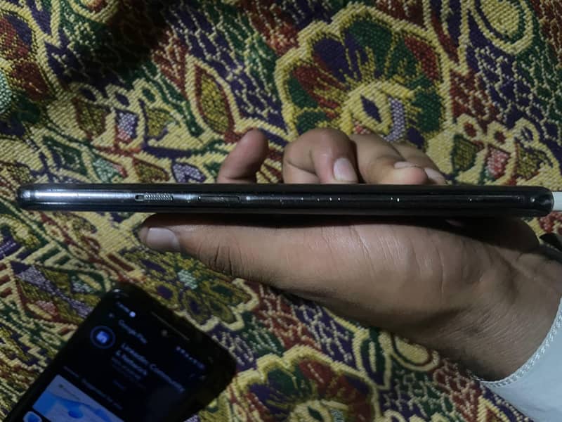 One Plus 7 Pro 3