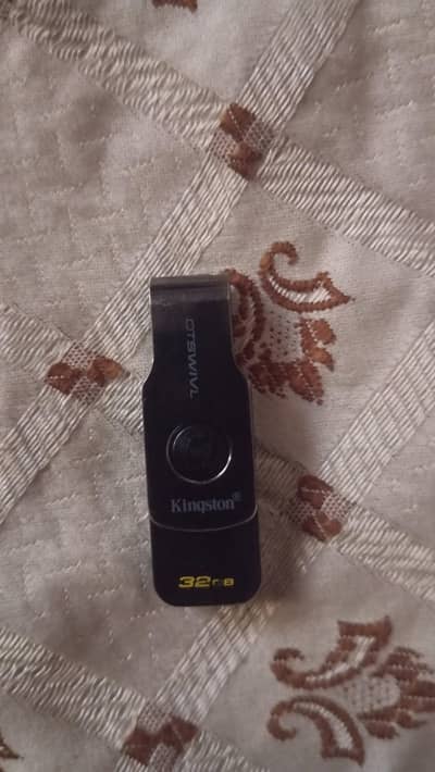 Kingston 32GB USB Flash Drive - 100% Working 