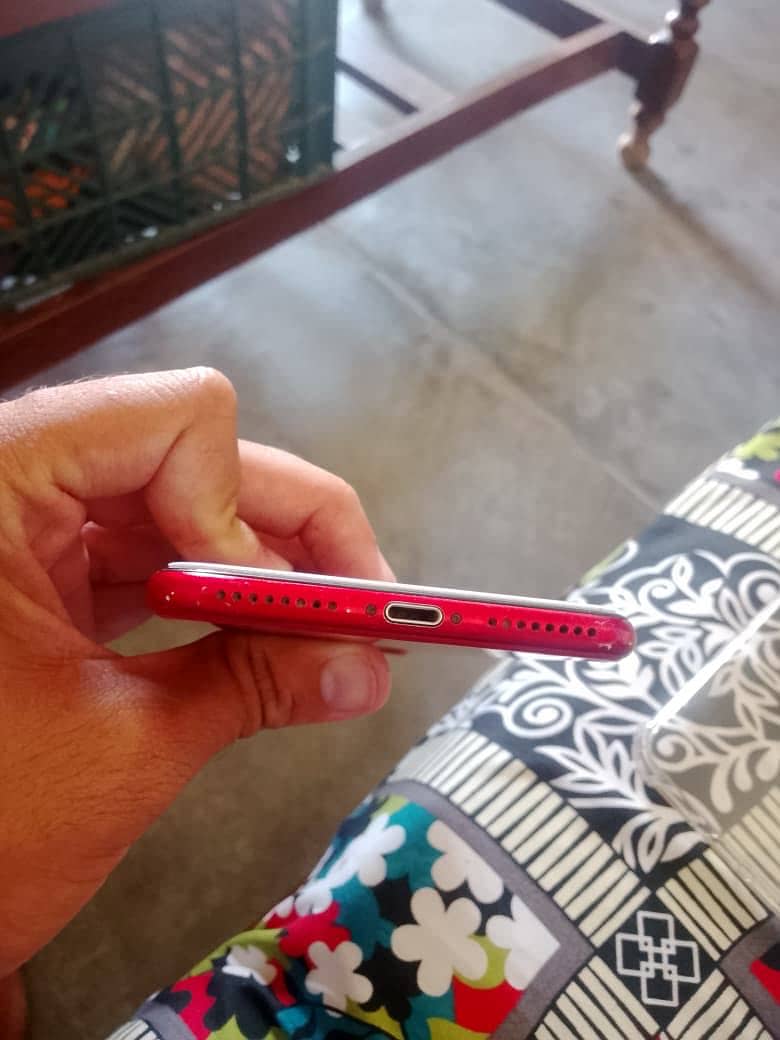 Apple iPhone 8 Plus 7