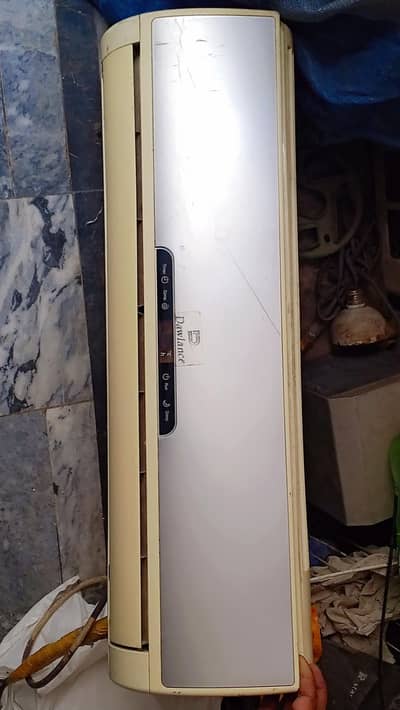 [AC Brand Name Dawlance] 1 Ton AC For Sale (Excellent Condition)
