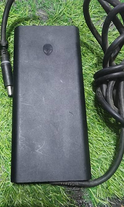 Alienware 330w charger