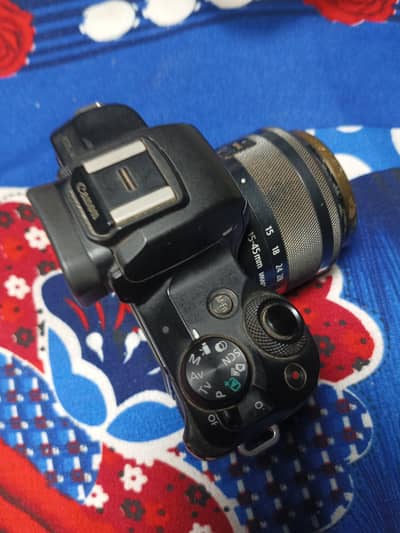 canon M50 mark 1 dead motherboard with kit lense and box for sale