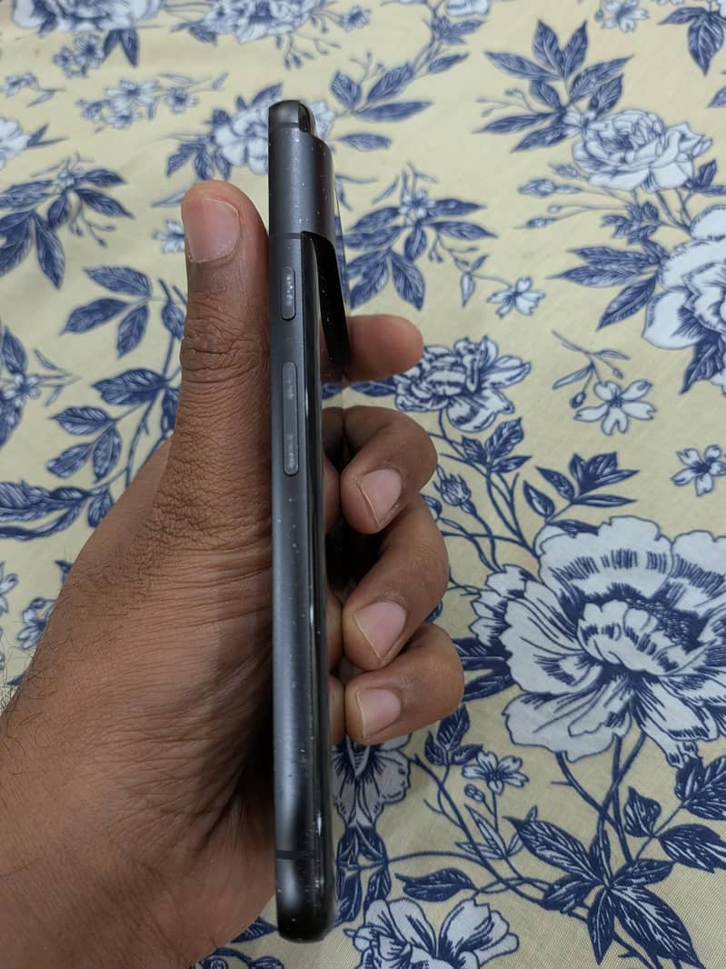 Google Pixel 8 2