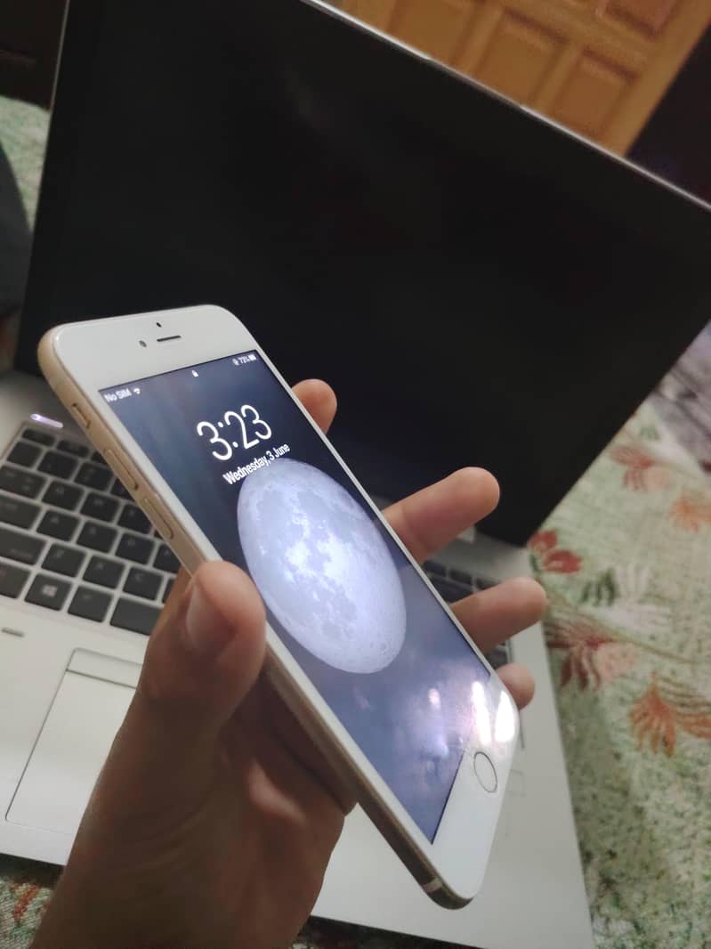 Apple iPhone 6 Plus 1