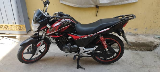 Honda CB150f urgent sale(0337-7677433)