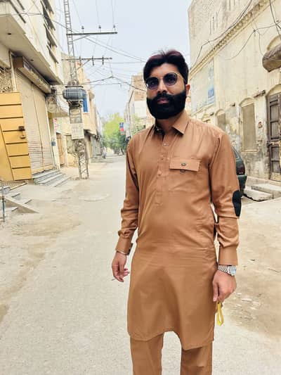 SHAHJI 