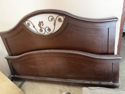 Wooden bed set