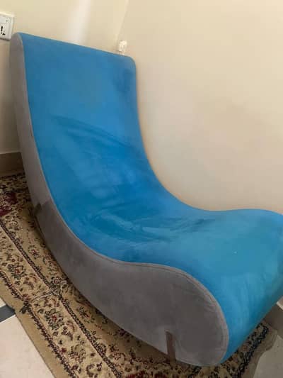 rocking sofa in excellent condition