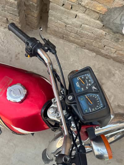 Honda CG 125 10/10 Condition – Neat & Clean Bike