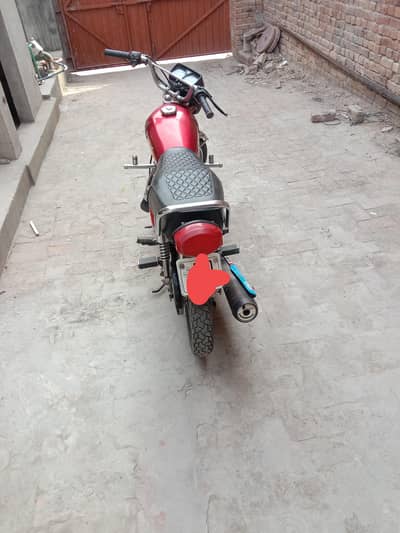 Honda 125 beautiful bike