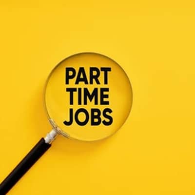 Part time job avaible