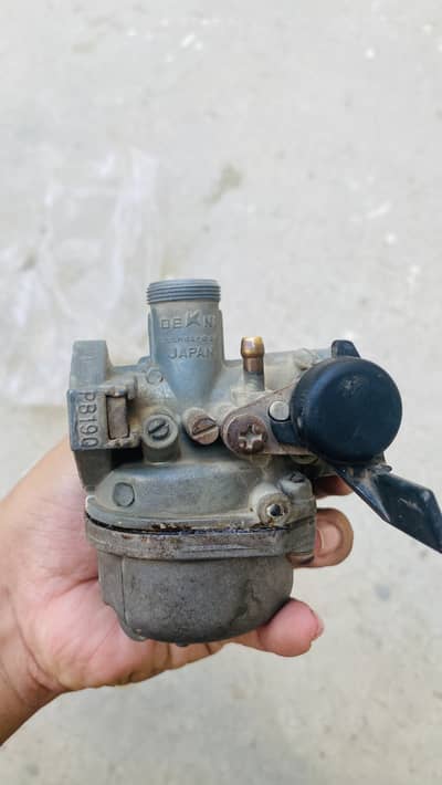 CD 70 superstar original carburetor