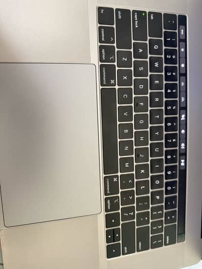 MacBook Pro 16 Gb 15.4-inch Display