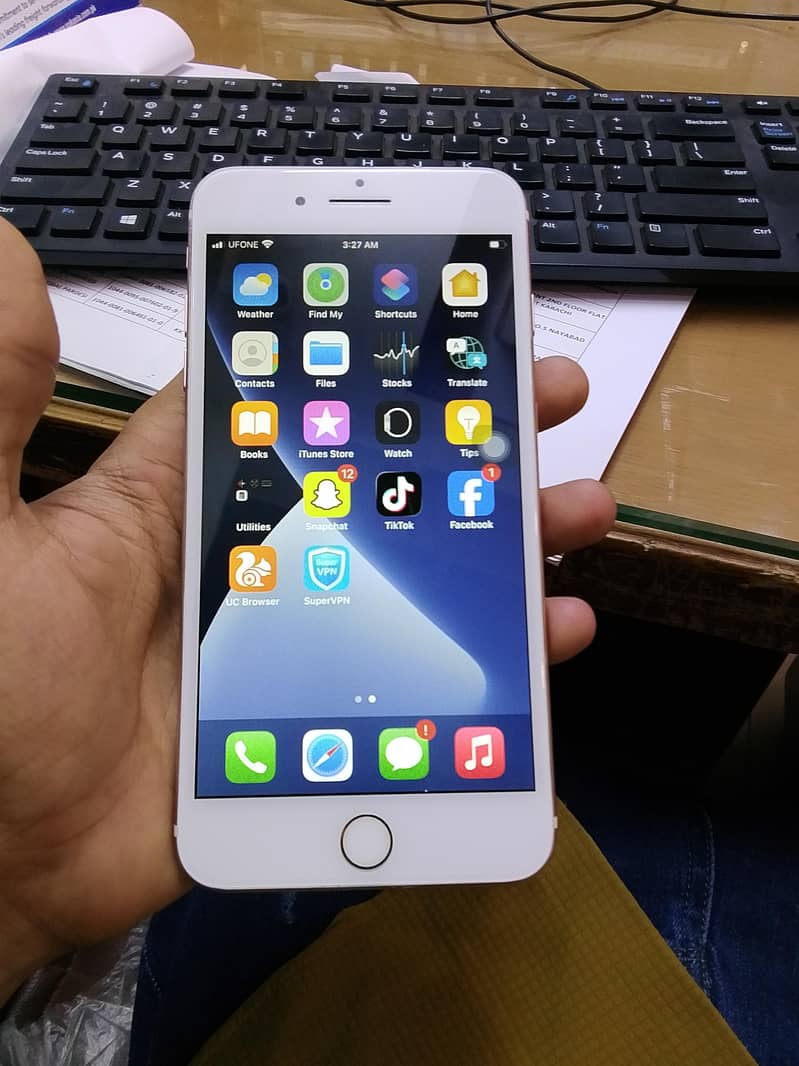 Apple iPhone 7 Plus 4