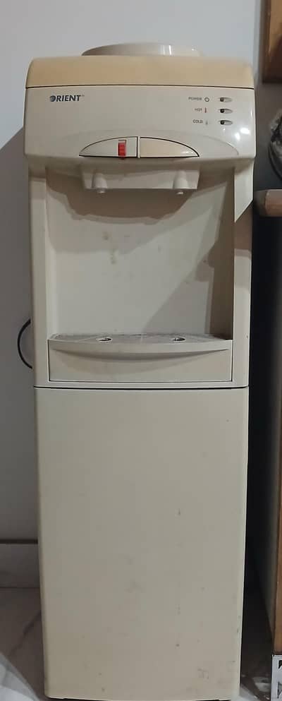 Orient Water Dispenser