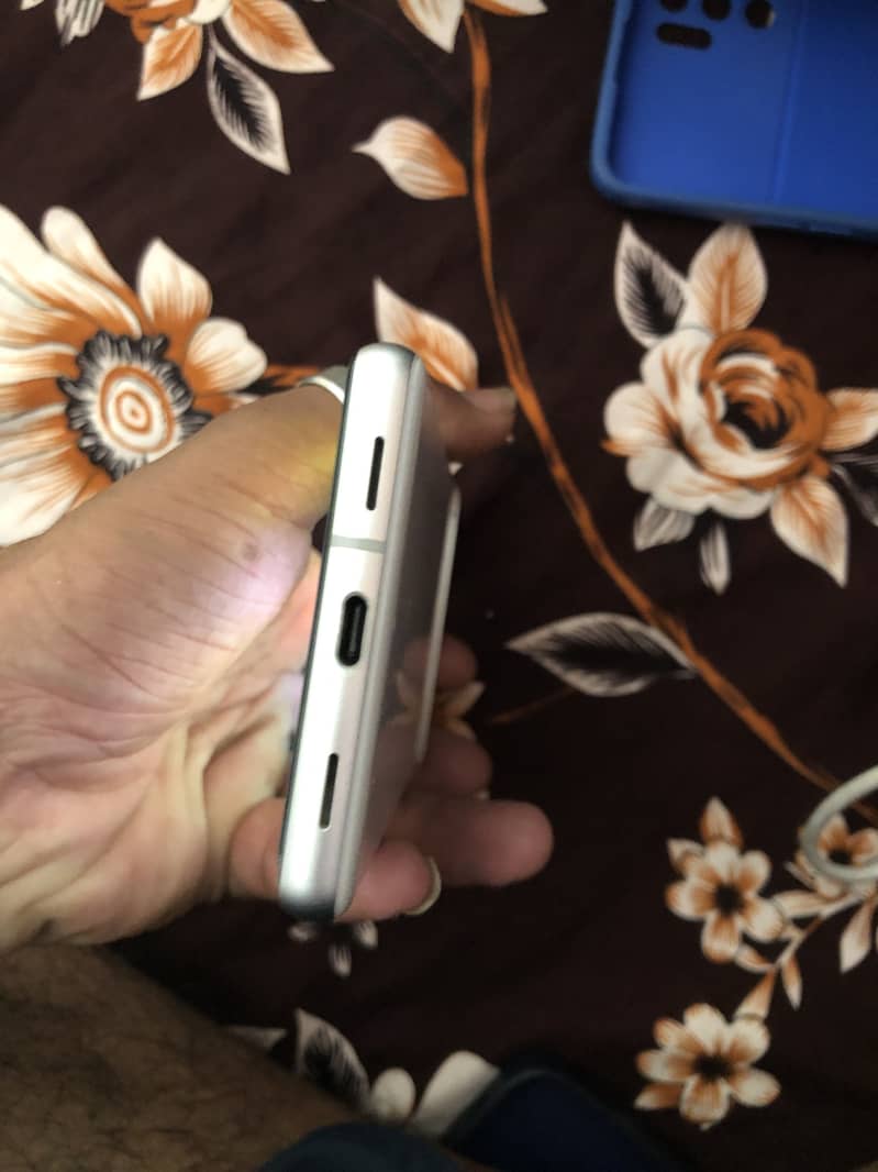 Google Pixel 6 1