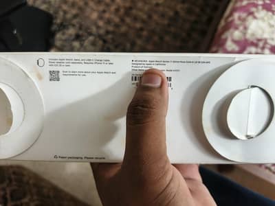Apple Watch Series 11 42mm Gold | Watch | Apple