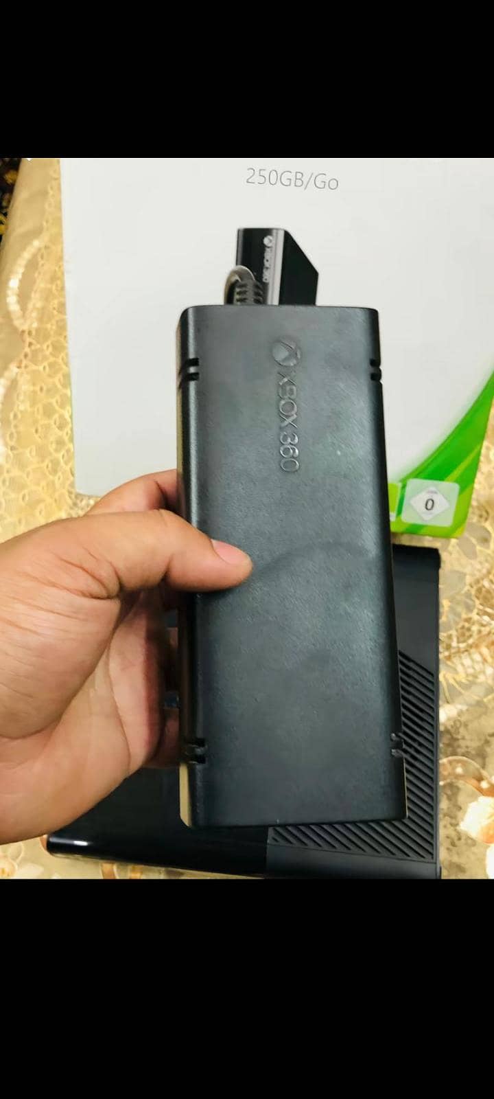 xbox 360 slim wit 2 controller. 3