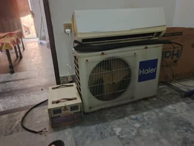 HAIER 1 TON AC WITH STEPLIZER