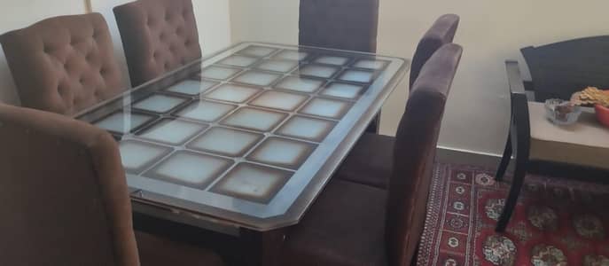 Dinning table