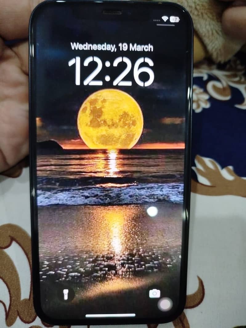 Apple iPhone 12 2