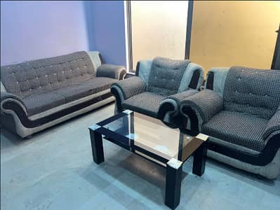 5 Seater Sofa Set | Neat & Clean | Urgent Sale | BCG chowk Multan
