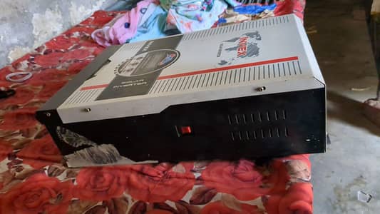 5KW Solar Inverter واٹو 5KW سولر انورٹر برائے فروخت – اچھی کنڈیشن