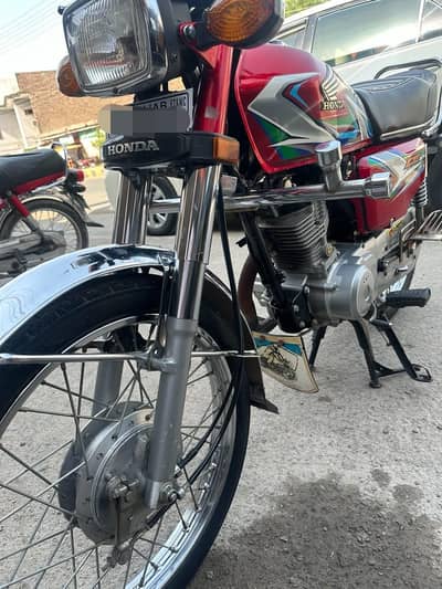 Beautiful Bike For URGENTLY Sale