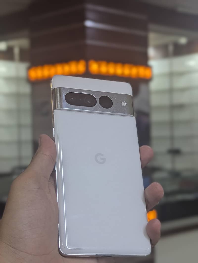Google Pixel 7 Pro 2