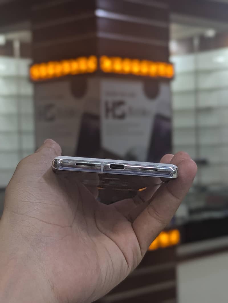 Google Pixel 7 Pro 4