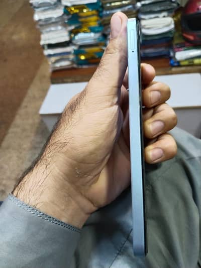 Realme Note 60