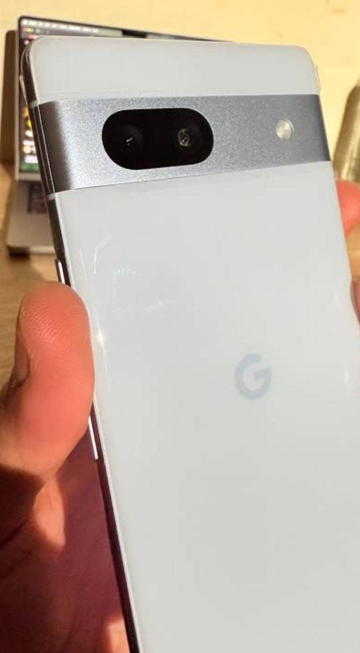 Google Pixel 7a 0