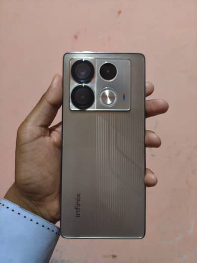 Infinix Note 40
