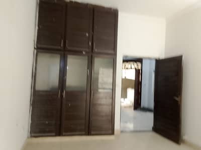 Upper portion available for Rent Separate intress