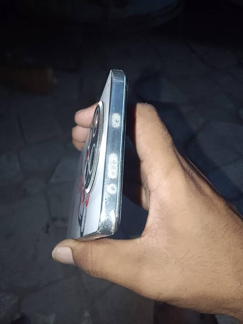 Tecno CAMON 30 2