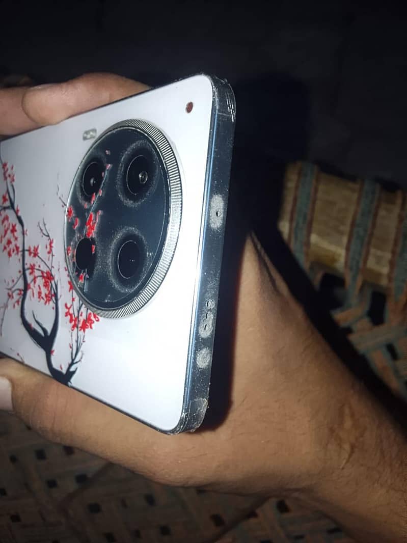 Tecno CAMON 30 3