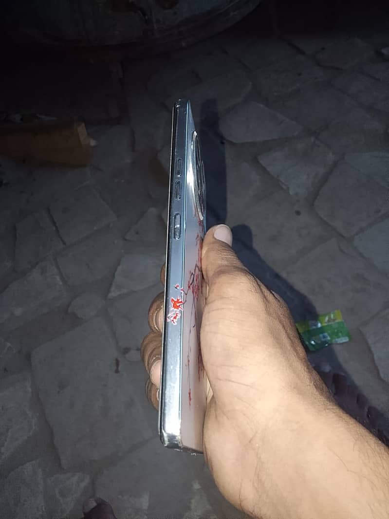 Tecno CAMON 30 16