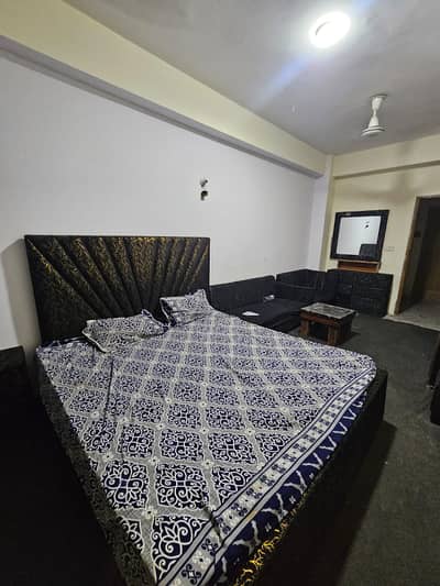 Furnished Studeo flat available for rent in E11 2