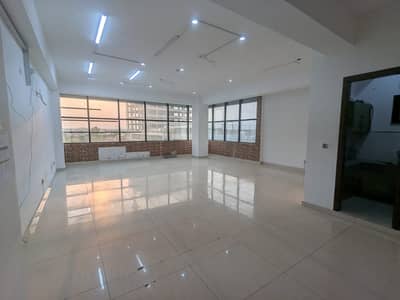 972 Sq Ft Available For Rent Corporate Environment Very Suitable For NGOs, IT, Telecom, Software Companies And Multinational Companies Offices.