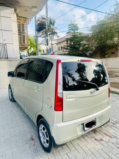 Daihatsu Move 2007