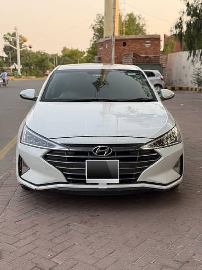 Hyundai Elantra 2021