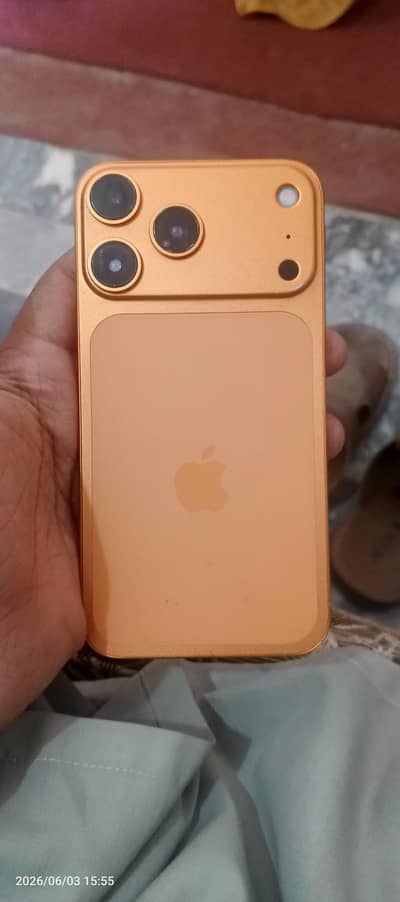 Apple iPhone XR convert into 17 pro