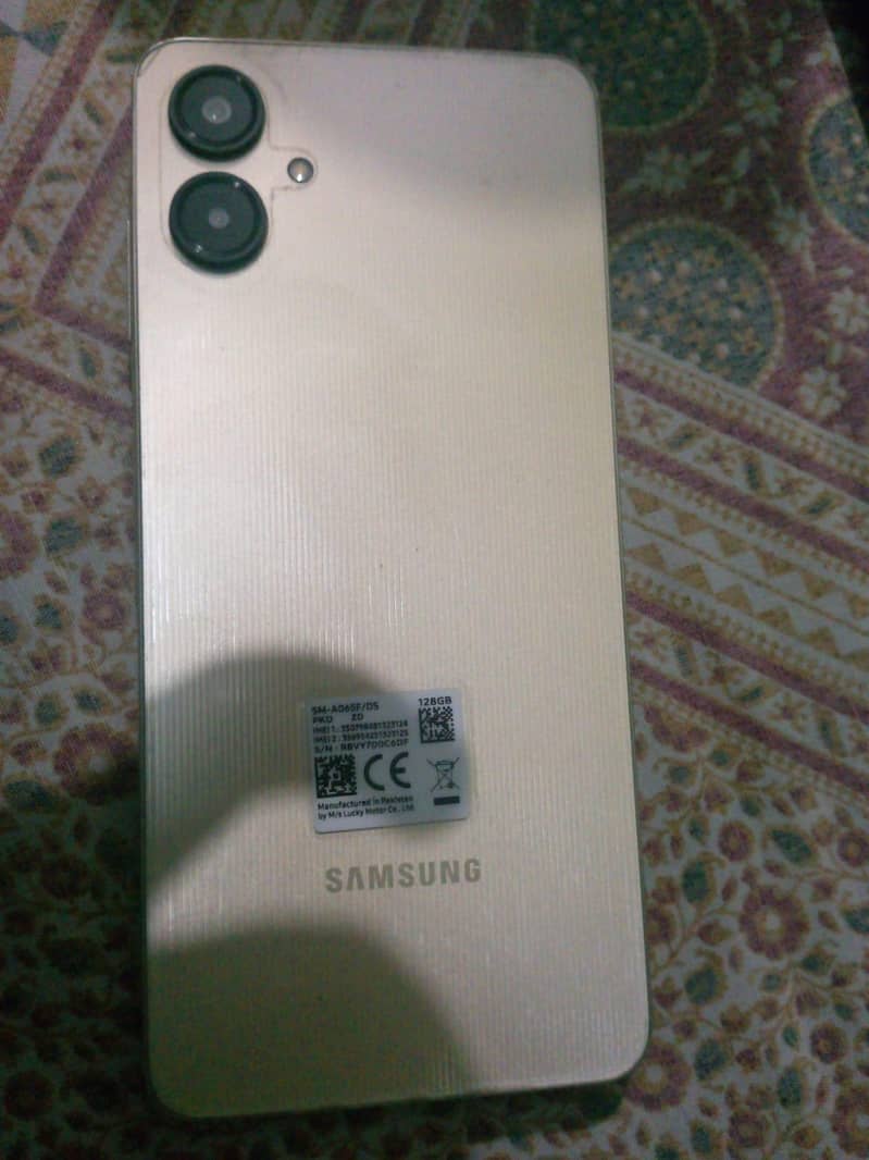 Samsung a06 1