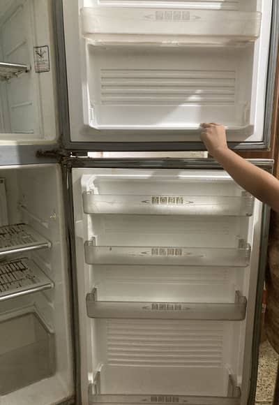 Refrigerator