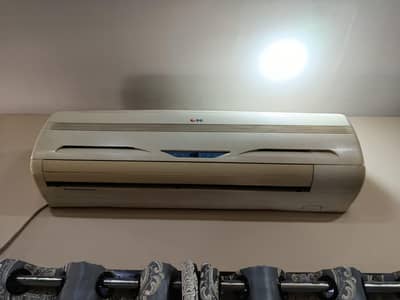 SG 1.5 ton ac on ha contact 03212095820