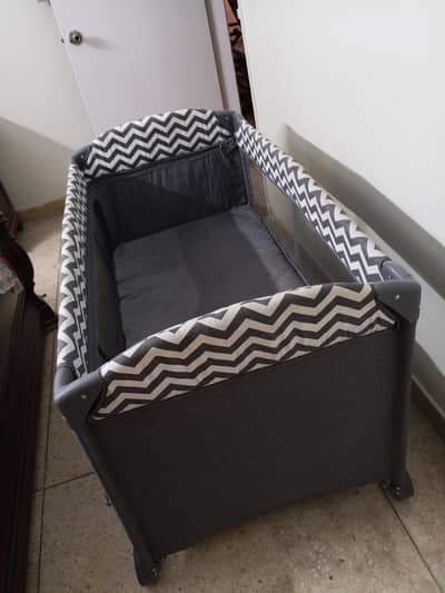 baby folding traveling bed