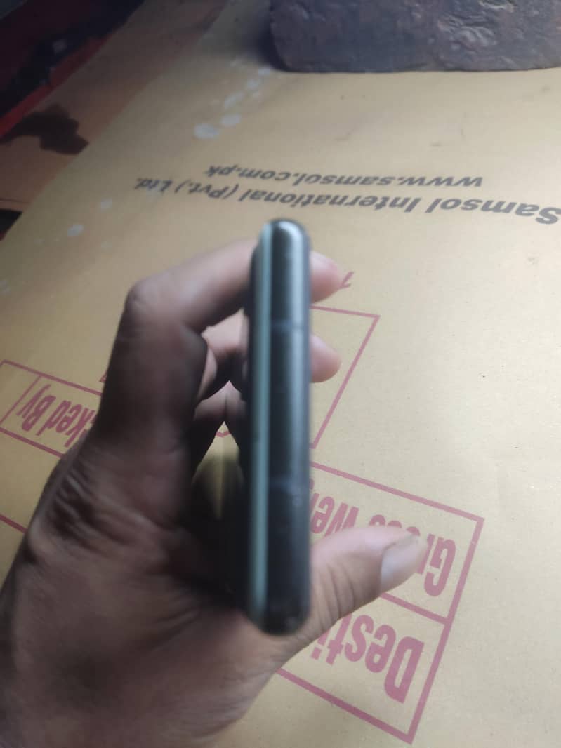 Google Pixel 6a 1
