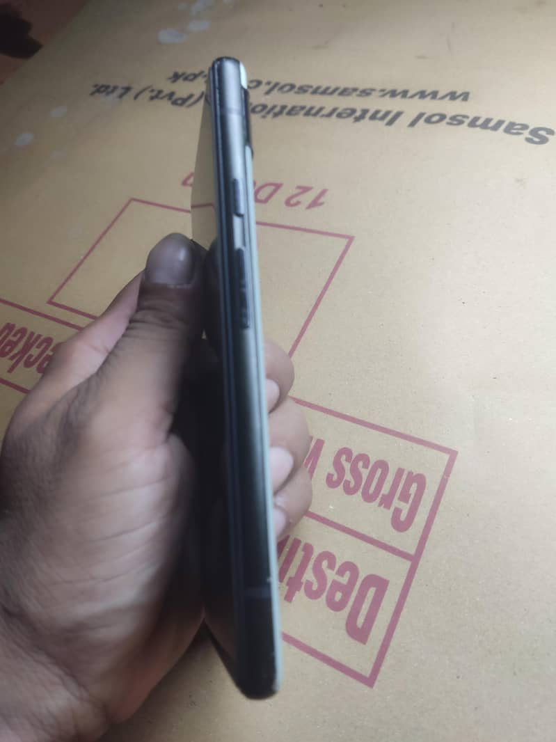 Google Pixel 6a 5